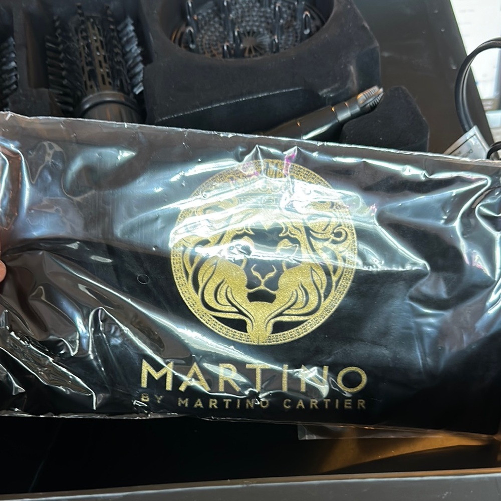 Martino Cartier 3-in-1 hot revolver Hair dryer with three attachments NEW - Picture 9 of 14